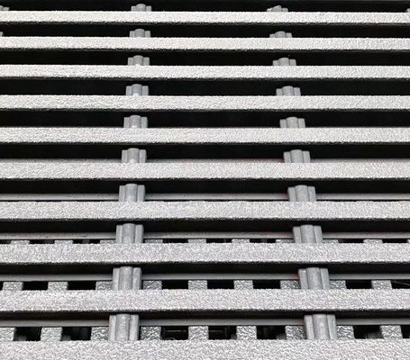 40% Open Area Fiberglass Decking Floor FRP Grating Walkway for Customer Requirements