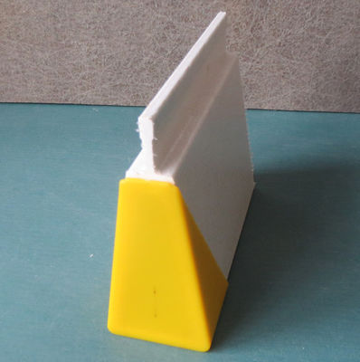 Smooth Fiberglass Floor Beam for Plastic Slats Flooring Support in Livestock Farm