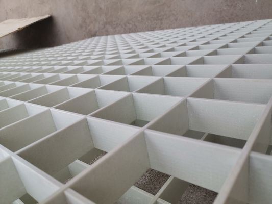 Smooth Surface FRP Ceiling Grid Fiberglass Suspended Ceiling Grille 80mm 100mm Mesh