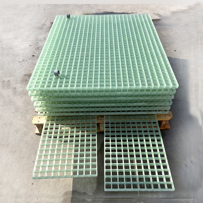 ISO Resin Type Decorative FRP Grating Walkway with Translucent Fiberglass and GRP Grid