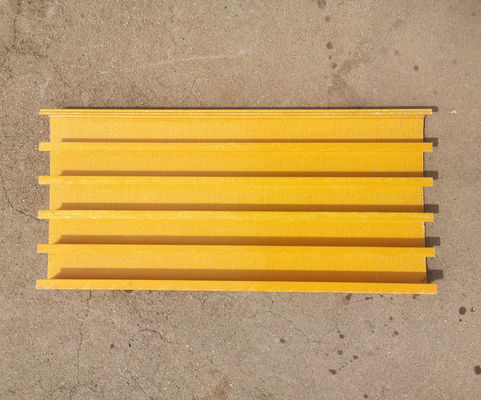 Cutting FRP Grating Walkway for Chemical Plant Trench Drain Cover and Wastewater Pool