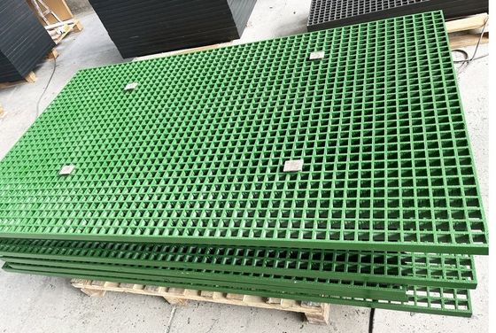 High Strength Molded Fiberglass Grating 38x38mm Insulated GRP Frp Grating for Marine