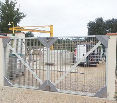 UV Protection Insulation Fiberglass Grate Barrier for Electric Fence and Safety