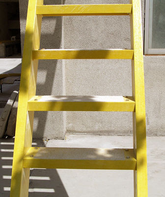 Power Plant Insulation Ladders Fiberglass Reinforced Plastic Step Ladders with Handrail
