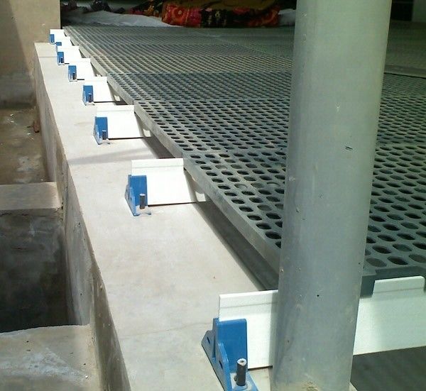 Farm Design FRP Floor Beam Perfectly Designed for Chicken Poultry and Duck Farming